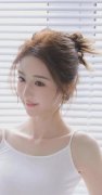 <b>婚纱下面实空h揉搓</b>